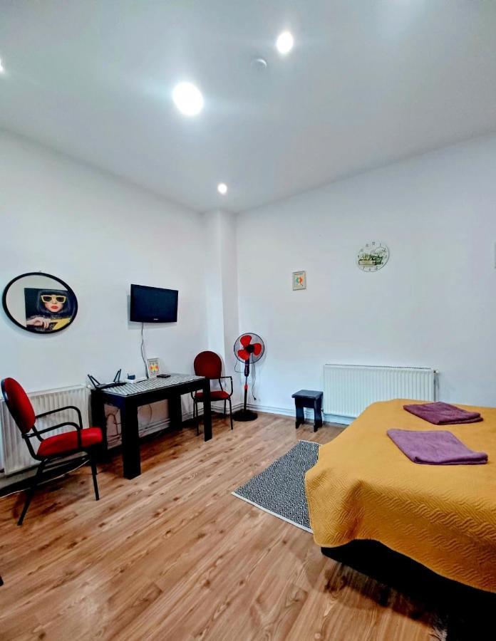 Brasov Central Studio Εξωτερικό φωτογραφία